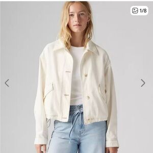 Levi’s Cropped Utility Jacket - new condition!